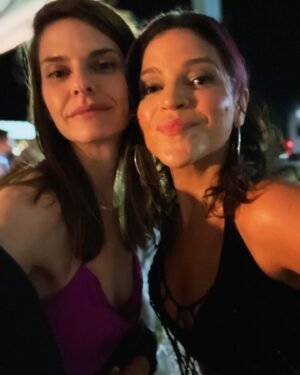 Lindsey Kraft Instagram - obliterated love with lovelies @paola__lazaro @eugenesamkim @iamterrencet @therealcthomashowell  #obliterated #obliteratednetflix @netflix @jonhurwitz @haydenschlossberg101 @healdrules