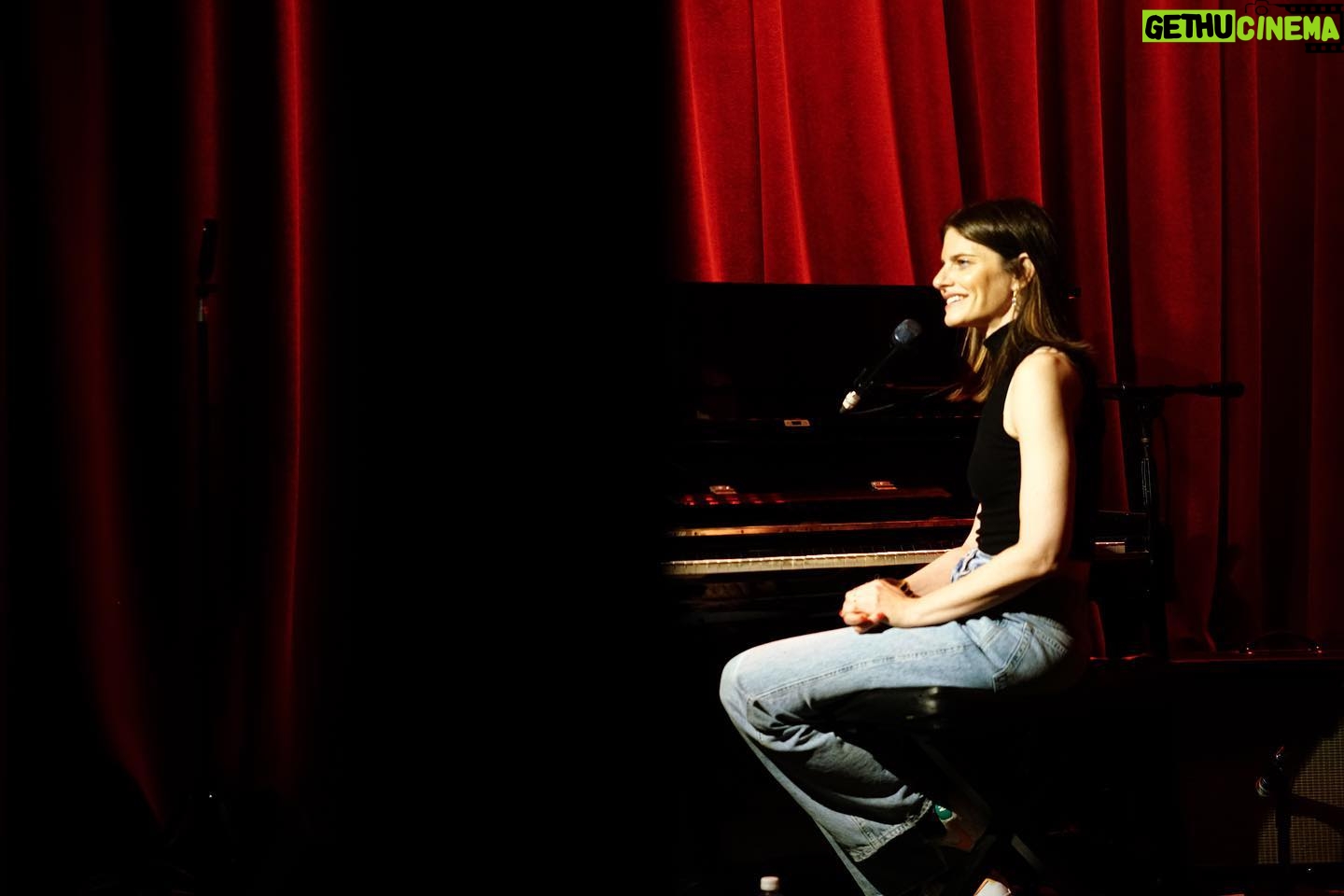 Lindsey Kraft - 276 Likes - a magical night at @thehotelcafe captured by the brilliant šø @jasonenslerv3.1 thank you to everyone who came out! was dreamy⦠āļøāļøāØāØāØ