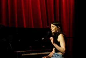 Lindsey Kraft Instagram - a magical night at @thehotelcafe captured by the brilliant 📸 @jasonenslerv3.1  thank you to everyone who came out! was dreamy… ☁️☁️✨✨✨