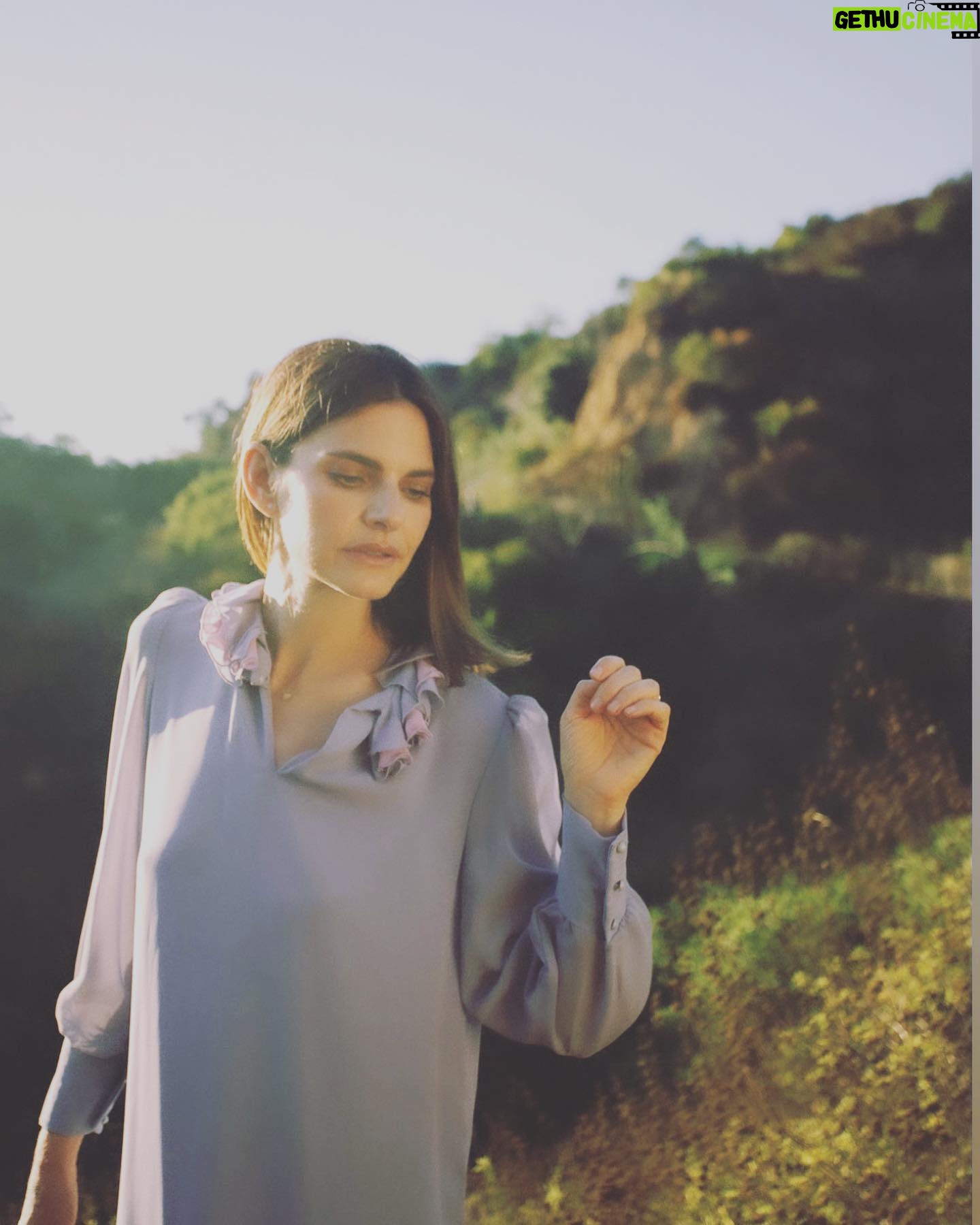 Lindsey Kraft - 483 Likes - 🎼 @thehotelcafe 9/15 7:30pm an experimental solo show of my musical, “love, me” come judge me before i head out on tour with @actualbenfolds just me, 🎹, 🎤 with special guest, the lovely @stevenvanbetten opening at 7pm. come early i promise it’s worth it!!! lemme know if you’re comin, ill have a special note for you. 🎟️ and also in bio so you can click. $10 online https://new.hotelcafe.com/event/lindsey-kraft-6/ 📸 @annekamia