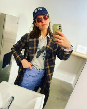 Lindsey Kraft Instagram - it’s my birthday, and ill wear what i want to! 🎈