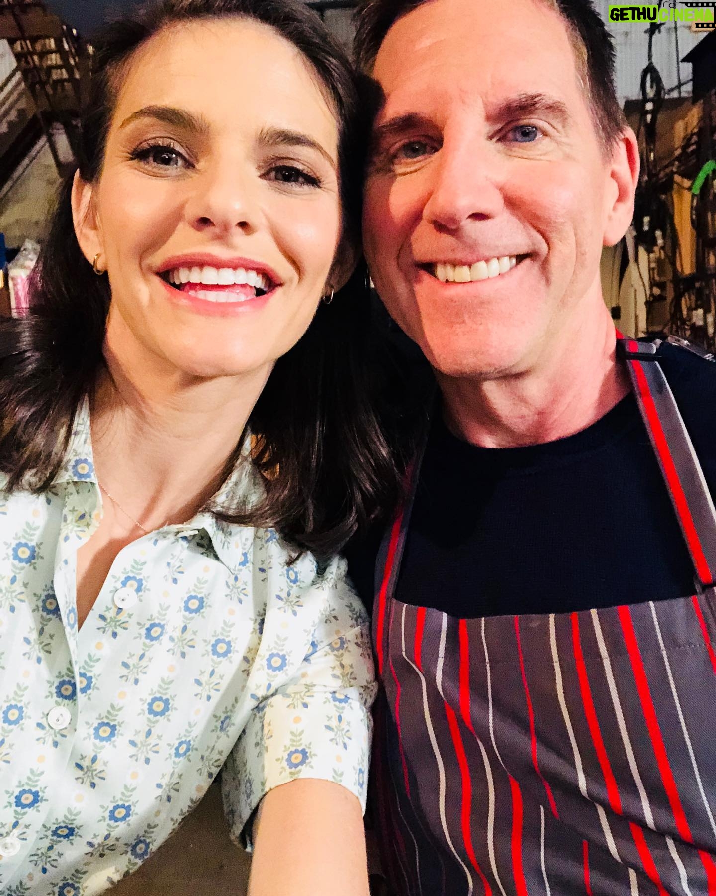 Lindsey Kraft - 1.2K Likes - one of the greatest joys of acting on #graceandfrankie was that one of my dearest friends, @iamtimbagley also acted on it! anyone who knows this extraordinary human, knows how lucky i am. Give this man a damn series!!! There is nobody better, funnier, kinder, or more wonderful. the end. i ❤️ you tim.