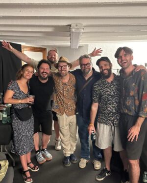 Liniers Instagram - Gracias por llenarme la vida de música. @kevinjohansenoficial @lucaswespina @drexlerjorge @alex_ferreira @andresreboratti @julietavenegasp @maxipadin @el_kanka @launoah57 @chebamassolo @alejandroymarialaura @benjawalker