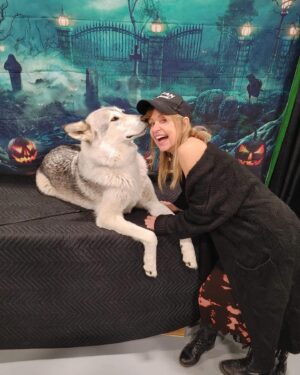 Linnea Quigley Instagram - Good times at @the_official_scarefest