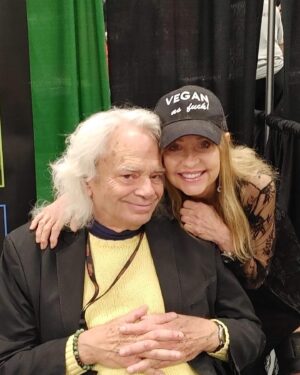 Linnea Quigley Instagram - @the_official_scarefest with @thegreasystranglerfanclub