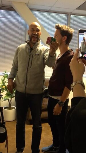 Lior Suchard Instagram - Have you ever solved a Rubik’s cube behind your back?

@keeganmichaelkey @the_elle_key 

#keeganmichaelkey #rubixcube #mastermentalist