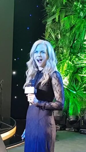 Lior Suchard Instagram - Very strange…

#nicolekidman #mastermentalist #mindreader