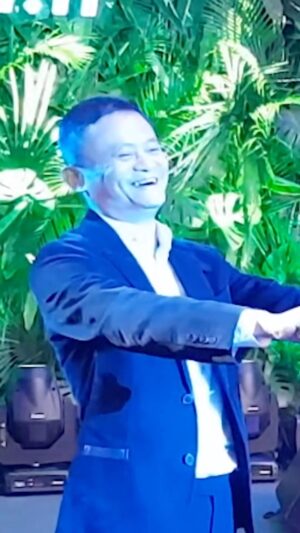 Lior Suchard Instagram - A $1,000,000 bet with Jack Ma

#jackma #mastermentalist #liorsuchard