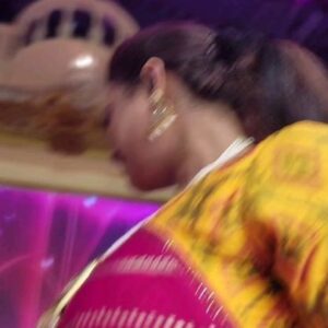 Lipi Mohapatra Instagram - Piche to dekho🫡😜

#bloopers #lipi #viralreels #love #expression #Didino1