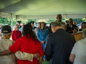 Lisa Blunt Rochester Instagram - This morning, I joined @destatedept Office of Veterans Services’ Memorial Day Service. As we gathered at the Delaware Veterans Memorial Cemetery, we reflected on those who gave their last full measure of devotion to our country. We are eternally grateful for their sacrifices.