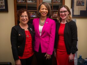 Lisa Blunt Rochester Instagram - I was glad to meet with @llsusa yesterday in DC including Jan White, an advocate from DE and my State of the Union guest in 2020. I am so grateful for all @llsusa does in the fight to cure blood cancers and improve the quality of life of patients and their families!