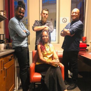 Lisa Simone Instagram - Yesterday's show in Dortmund Germany @klangvokaldortmund was intimate, and blazing hot, with cameras everywhere as the film crew captured every nuance with @anthonyjambongroup @yoyo_on_the_track and @ginochantoiseau. We brought the house down🔥🔥🔥L'émission d'hier à Dortmund en Allemagne @klangvokaldortmund était intime et brûlante, avec des caméras partout alors que l'équipe de tournage capturait chaque nuance avec @anthonyjambongroup @yoyo_on_the_track et @ginochantoiseau.  Nous avons fait tomber la maison🔥🔥🔥 #lisaontour #lisasimone #dortmund #klangvokal #germany #black #gold #fire #music