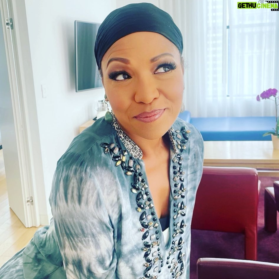 Lisa Simone - 263 Likes - Thinking about the future with anticipation! #lisasimone #newbeginningsahead #documentary #series #concerts #life