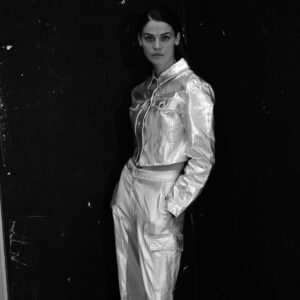Lisa Tomaschewsky Instagram - 2024 @peterulimax 

hair by @adelinehassidmakeup 
no make up, just me