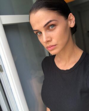 Lisa Tomaschewsky Instagram - daylight