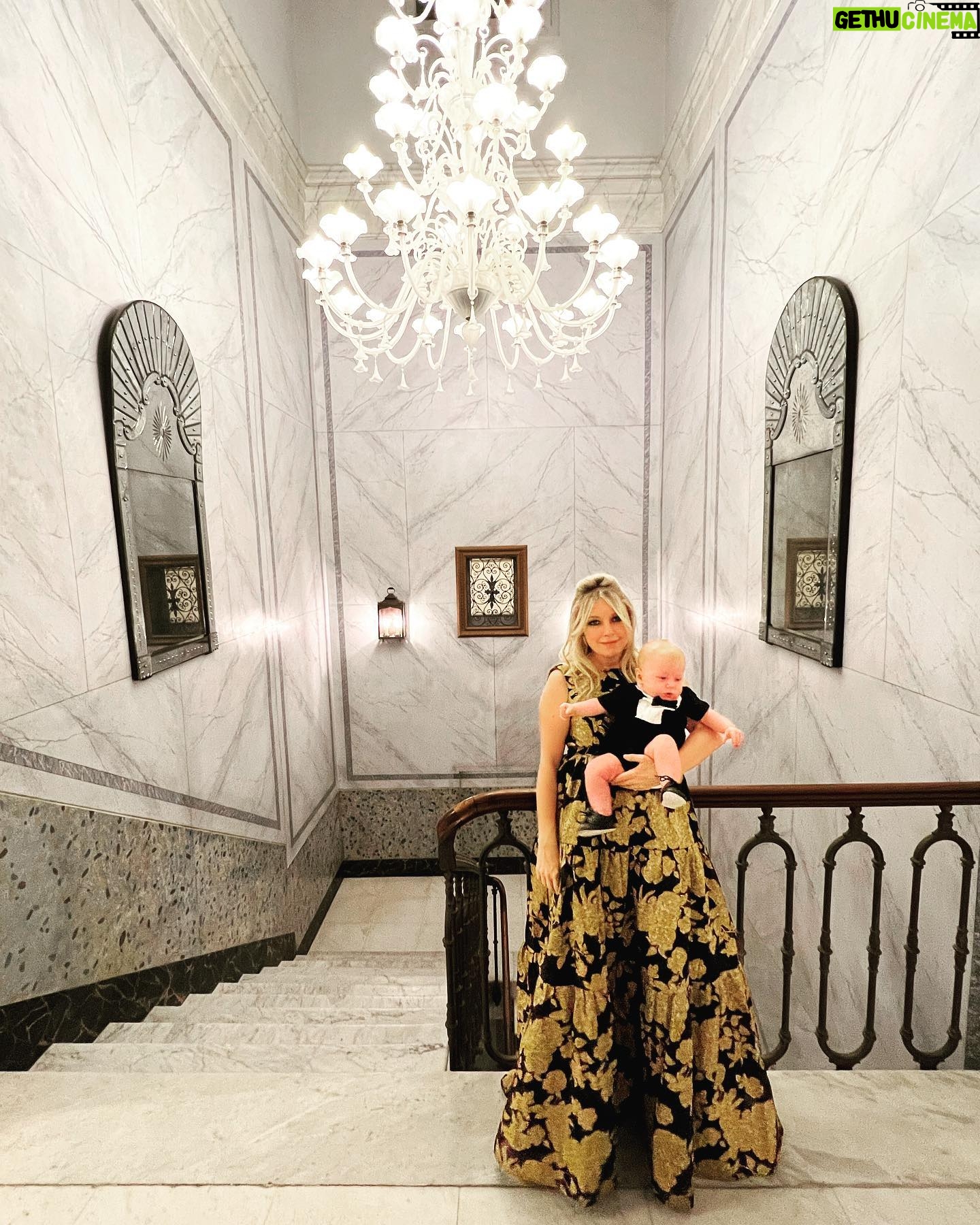 Little Boots - 444 Likes - La Dolce Vita 🍋
Happy Birthday @martinkrediet and thank you for such a fantastic time and Monty’s first black tie dinner ! 🤵🏼Such a stunning place @palazzomargherita with wonderful people, apologies for taking over the piano bar as per…. missing it already hope we are back soon !
#ladolcevita #italytravel #palazzomargherita #coppolahideaways #mumlife #newmumlife #babyblacktie #blacktie #palazzo #babystyle