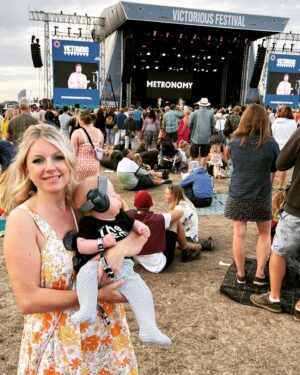 Little Boots Instagram - Monty’s second festival and first @sophieellisbextor and @metronomy gig… would have been his first little boots gig but he rudely fell asleep through my entire set! 😂
Thanks @victoriousfestival for having us and everyone who came to my set and didn’t fall asleep!! 💖

#victoriousfestival #festivalbaby #musicianmum #metronomy #sophieellisbextor #mumlife