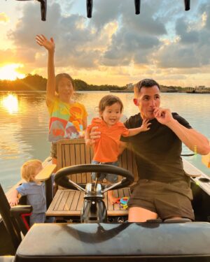 Little Boots Instagram - (Belated) Belizing 🌞🇧🇿 

#belize #belizetravel #placencia #unbelizeable #belize2024 #toddlerholiday
