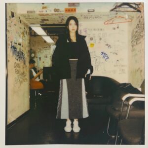 Liu Renyu Instagram - 宝丽来｜明室内柔光偏黄#摄影