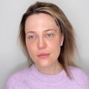 Liv Hansen Instagram - Self taping fiesta 👽💅
.
.
.
#selftapes #actorsofinstagram #auditioning #skuespiller #danishactor #danskskuespillerforbund #danskskuespiller #actress #selftapeaudition