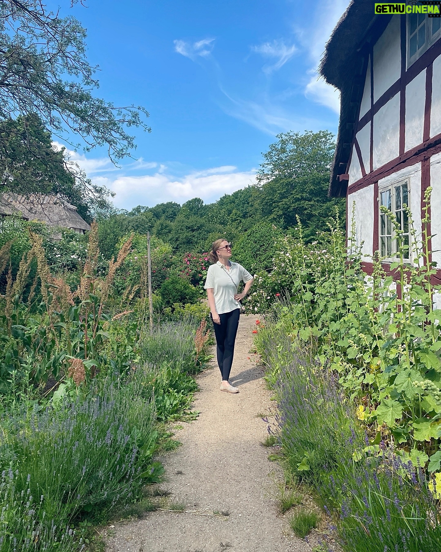 Liv Hansen - 3 Likes - 💚🌁 @frilandsmuseet