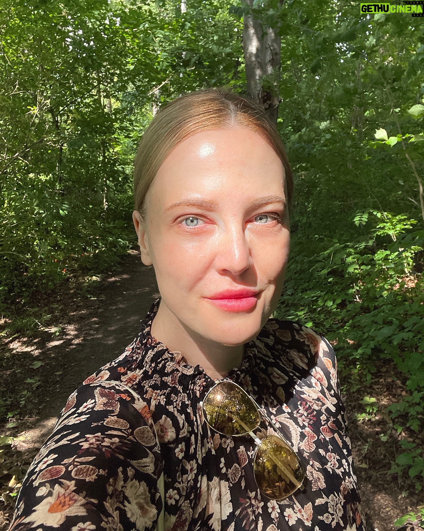 Liv Hansen - 3 Likes - Forest walk 🧚📽️🌲
#vikingwoman #skuespiller #danishactress #portraitsfromtheworld #danskskuespillerforbund #skuespiller #danishactor