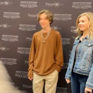 Livi Birch Instagram - So thankful to meet all of the fans at the Paris @peopleconvention  #paris #strangerthings #alicecreel #henrycreel #creelfamily #sfm7 #thankful