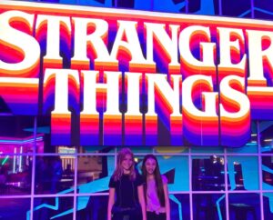 Livi Birch Instagram - Thanks @netflix @strangerthingstv for inviting me to @strangerthings.experience Had so much fun with @sophia_joss aka #tabithabingham #alicecreel #atlanta #strangerthings4 #getyourtickets #st4 #thecreelfamily #strangerthingexperienceatl