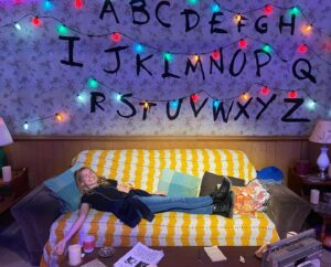 Livi Birch Instagram - Thanks @netflix @strangerthingstv for inviting me to @strangerthings.experience Had so much fun with @sophia_joss aka #tabithabingham #alicecreel #atlanta #strangerthings4 #getyourtickets #st4 #thecreelfamily #strangerthingexperienceatl