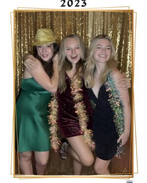 Livi Birch Instagram - We were dancing, dancing, like we’re made of Starlight✨ Homecoming 2023! #hoco #hoco2023 #starlight #photobooth #homecoming #dancing