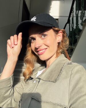Lívia Bielovič Instagram - Welcome a new day…☀️🫶🏼
#morning
#sun
#life
#passion
#work
#wealth
#gratitude