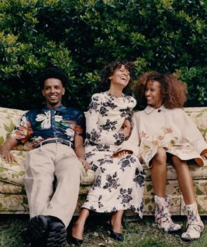 Liya Kebede Instagram - Timeless moments for @voguemagazine  with my kids @shulkebs @raeekebede ♥️ @tylersphotos @raulmartinez1024 #camillanickerson @imurillo @jawaraw @farahomidi @dnamodels