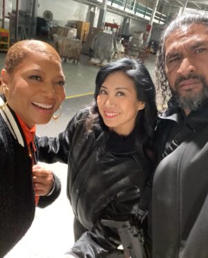 Liza Lapira Instagram - 1. Brothers Bayani
2. Brother Bayani
3. In between fight scenes 😊
4. Trevor thinking
5. Sala Baker indulging me by holding The One Ring (whoa 🤯)
6. 🎬
7. Shout out to @jaybeetadena for this shot