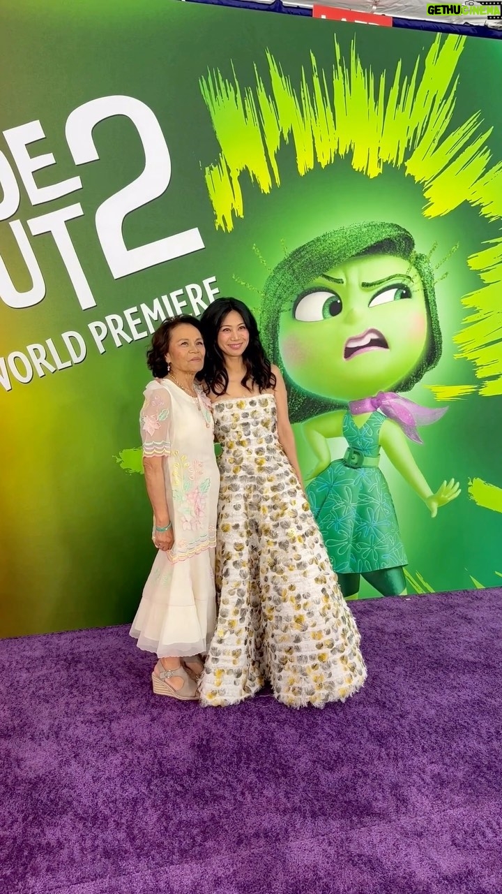 Liza Lapira - 1.4K Likes - INSIDE OUT 2 Premiere
👗@saiidkobeisy
💇🏻♀️@kattthompson
💄@pircillapae
Stylist @andrewgelwicks
HMU for Mom Lapira
@roczaneenriquez
💪🏼@annickrenee