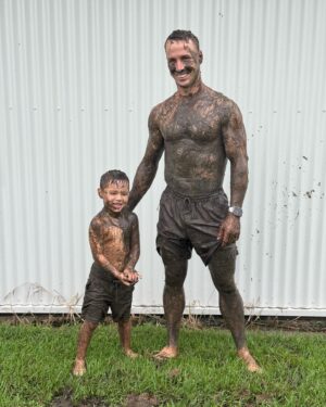 Logan Martin Instagram - Swipe to see todays mud play antics with @kingnoah_martin 🤣