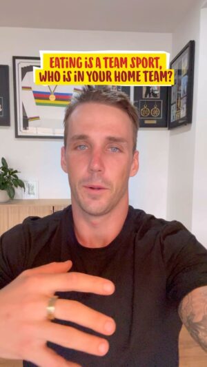 Logan Martin Instagram - Dad jokes 🤝 @oldelpasoaustralia hard & soft tacos with all the fillings #ad #makesomenoise #proudhometeampartner