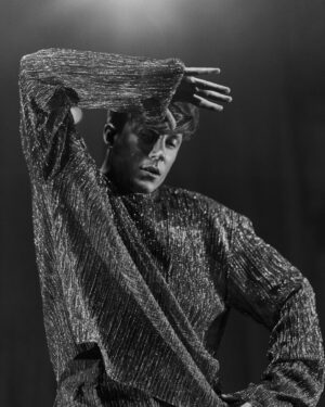 Loïc Nottet Instagram - c’est quoi ton live pref? 🦋

captured by Viviane Eyer / @lou_bet