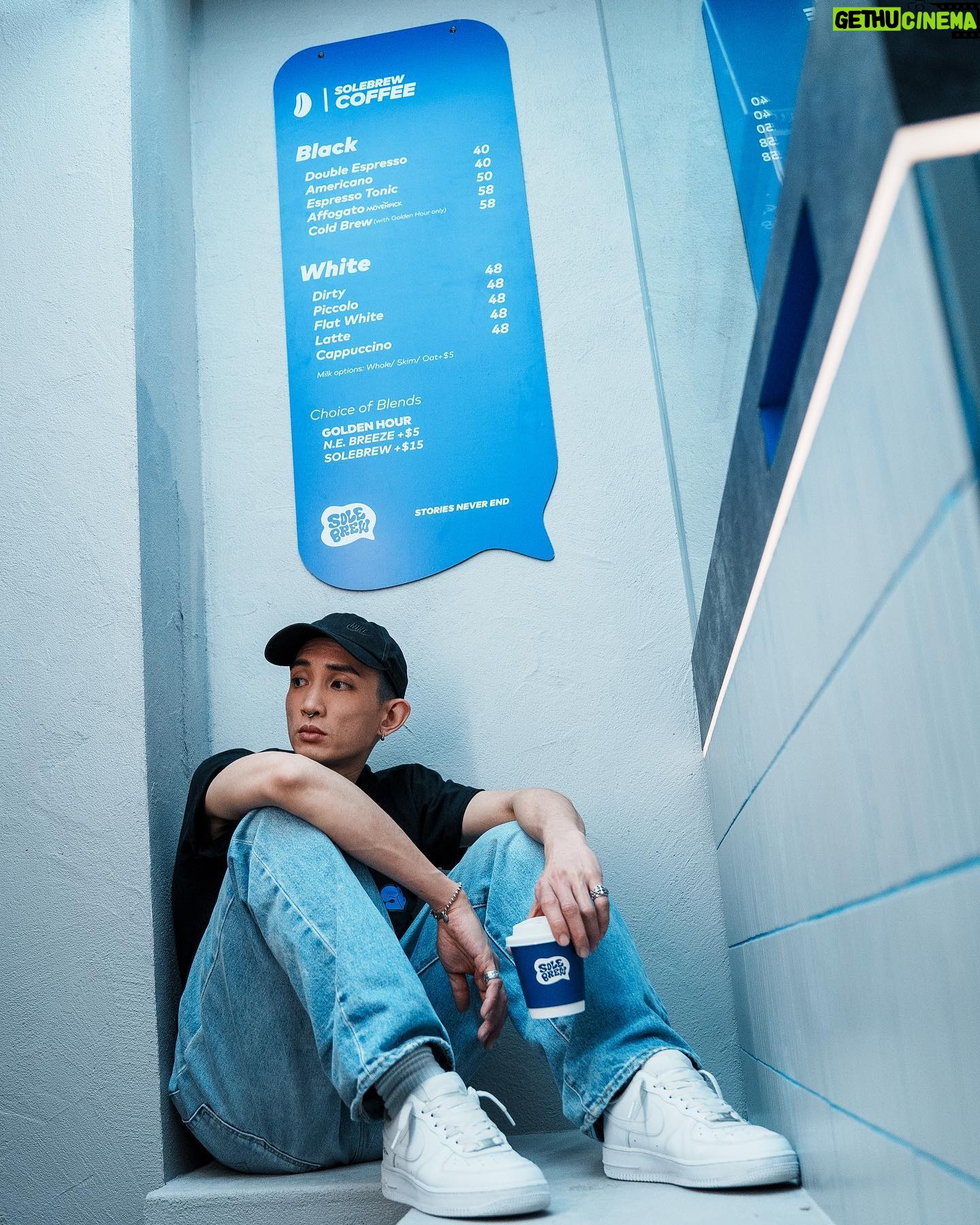 Lokman Yeung - 18.9K Likes - Come and share your stories🥃☕️👟💙
#wherestoriesneverend @solebrewhk