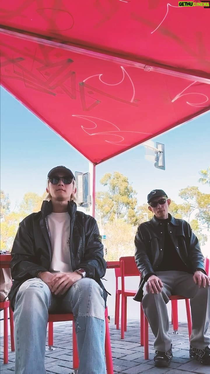 Lokman Yeung - 29.1K Likes - Mission Unlocked🔓 : @altonwongz @llokmann 《Day 0》street dance
📌Next mission from @_kisang_ @iancychan
#MIRRORweare #Day0 #DamianLillard #DameDOLLA