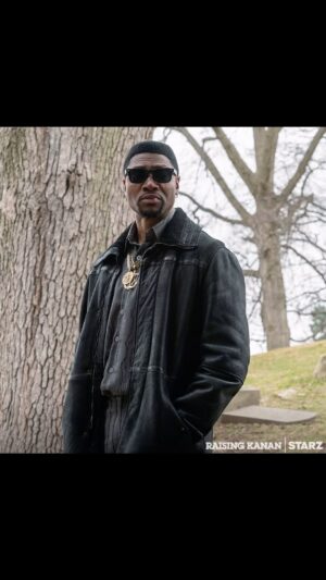 London Brown Instagram - If u had a chance to sit w/ #UNCLEMARVIN for an hour wat wud do? Grab food, go on a mission, get a hair cut, visit the rest of the fam, hang in #Queens, sh00ting range, get a car wash....:🤣 wat  would u do? #raisingkanan #shayshayroom