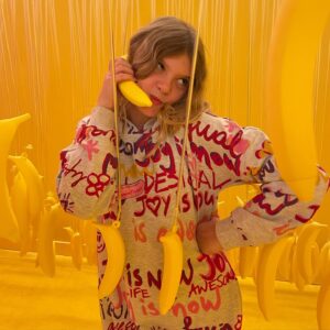 London Fuller Instagram - London can’t come to the phone right now, she’s gone bananas 🍌 
👗: @desigual 
@bambinifashion 
•
•
•
#nyfw #icecreammuseum #doitforthegram #fashion #fashionmodel #newyorkfashionweek #newyorkcity #nyc #newyork #photoshoot #picoftheday #ootd #desigual #desigualkids #girlsfashion #childrenswear #tweenfashion #teenfashion
