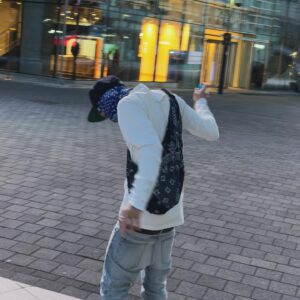 Loopy Instagram - @ cold ave.