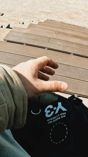 Loqiemean Instagram - ШМЫГА работает, не смотря ни на что. Потому что ШМЫГА проШМЫГнёт.