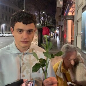 Lorenzo Ferro Instagram - Arañame el corazon