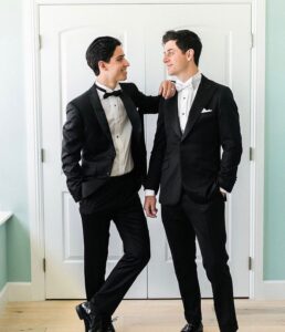 Actor Lorenzo James Henrie HD Instagram Photos and Wallpapers September 2021