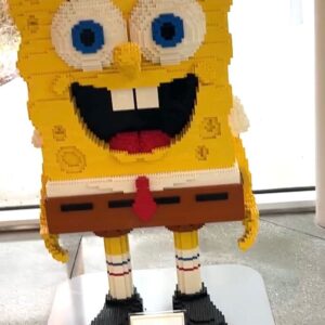Lori Alan Instagram - I LOVE when the gang’s all here!!!
What ridiculous joy to see and record with @deebradleybaker @manny_mcmuffinton @thederekdaniels @rogerbumpass and my daddy, @therealclancybrown 💛 in person!! 
And looove to all our SBob family on Zoom!!
SpongeBob Forever!! Grateful is an understatement.
You’ll love these episodes as much as we do!!!
#spongebob #nickoledeon 
#family #MrKrabs #Pearl #Suidward #Sandy #Squidina etc…🎙️🤩💕

@nickanimation 
@spongebob