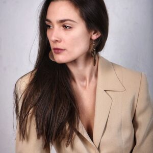 Lorina Kamburova Instagram - Люблю этот портрет💜

Photo: Victoria Muller🇷🇺
#actresslife #actress #lorinakamburova #лоринакамбурова #портрет #portraitphotography #москва
