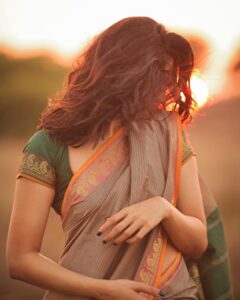 Actress Losliya Mariyanesan HD Instagram Photos and Wallpapers June 2024
