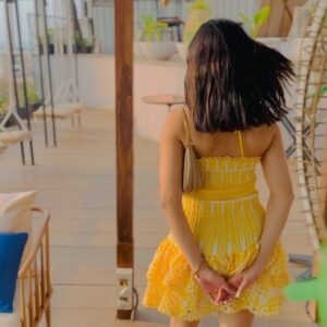 Actress Losliya Mariyanesan HD Instagram Photos and Wallpapers April 2024