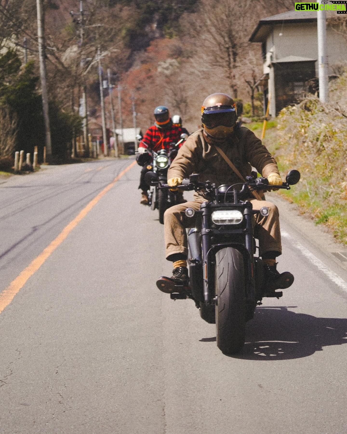 Louis Cheung - 7K Likes - 舊年差唔多依個時間
拍完《盜月者》,留咗係日本
bike Trip 🥹
希望有機會再去玩過🔥💪🏼
#travel #Japan #biker
#harleydavidson #sakura